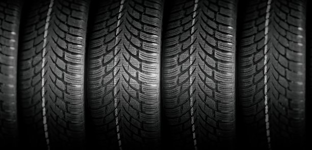 新冬用轮胎图片下载