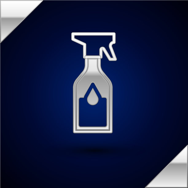 银质清洁喷雾瓶内有洗涤剂液体图片下载