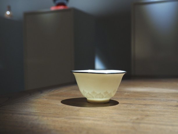 极薄荷花杯图片下载