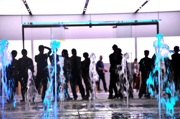 照明喷泉图片下载