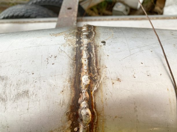 铁管缝图片下载