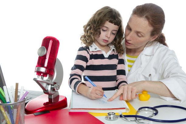 自然科学博士教小学生图片下载