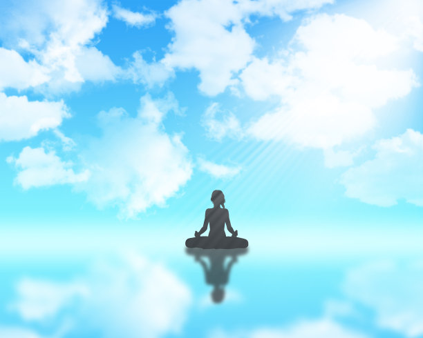 3D女性瑜伽姿势对蓝色多云的天空图片下载