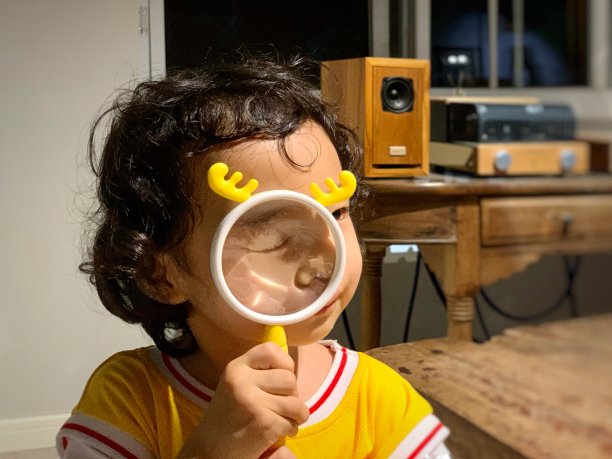 快乐的孩子图片下载