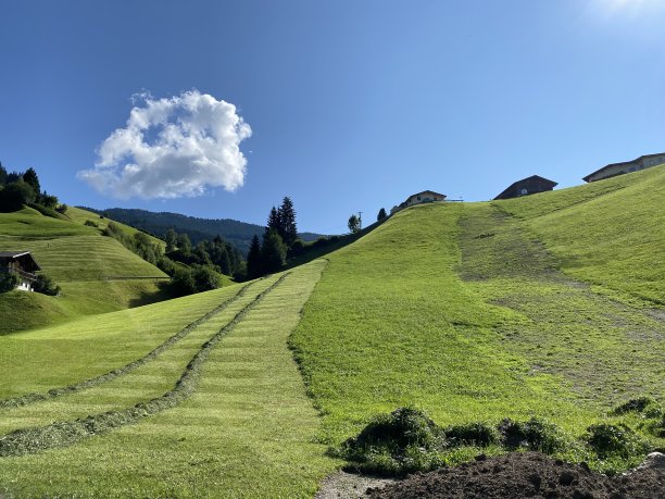 蒂罗尔区Schwaz Inntal附近的Karwendel和Zillertal阿尔卑斯- Weerberg图片下载