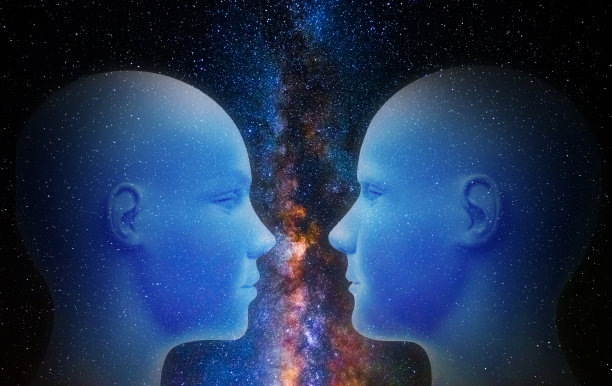 女人的头和男人都是宇宙的一部分图片下载