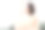 年轻的亚洲女性使用笔记本电脑图片下载