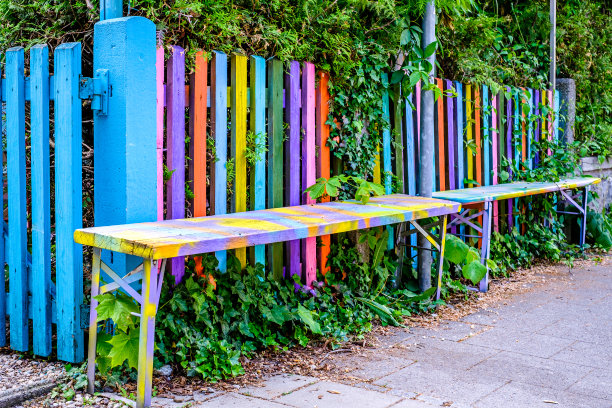 老公园的长椅上图片下载