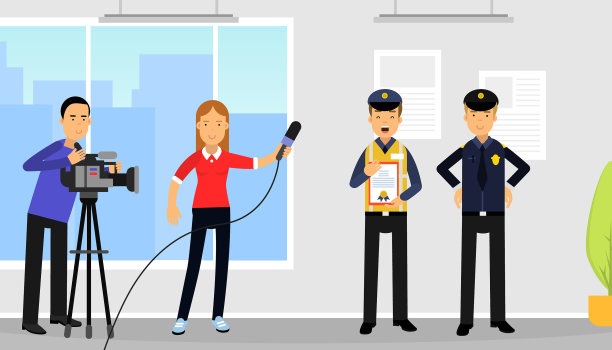 男子公路警察穿着黄色背心作为公路图片下载