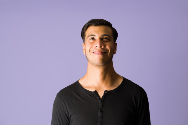 很有想象力的帅哥图片下载