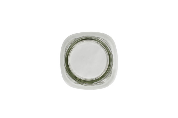 用透明玻璃制成的可打开的装食品和罐头食品的罐子。孤立在白色背景上，特写，俯视图图片下载