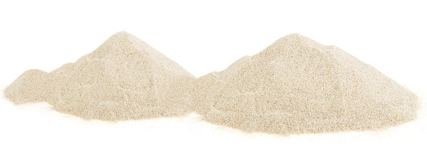 沙漠沙丘孤立在白色背景上。海滩上的沙子。图片下载