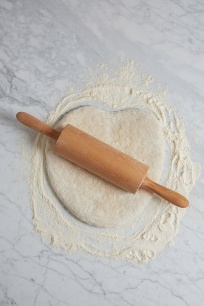 面团和擀面杖图片下载