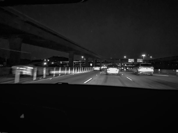 去某个地方图片下载