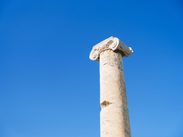 土耳其伊兹密尔，佩加蒙的阿斯克莱皮恩废墟图片下载