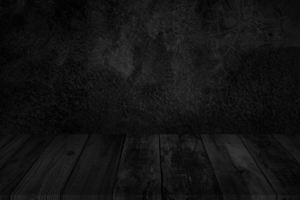 空木桌顶黑色深色混凝土墙背景，设计木质柜台白色。为你的拷贝和品牌提供展示空间的视角。可作为产品展示蒙太奇。图片下载