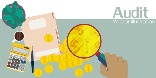 审计概念。在审核财务报告时，审计师坐在桌子旁。图片下载