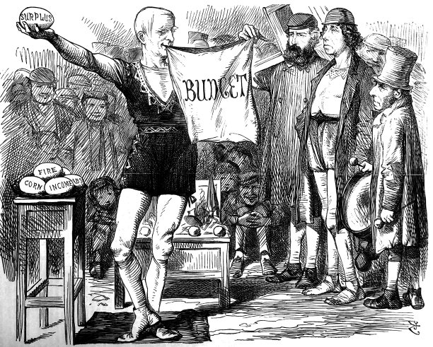 英国讽刺漫画漫画插图——一个穿着服装的人举着一个牌子，上面写着预算和一个小鸡蛋，上面写着盈余，一群人看着他图片下载