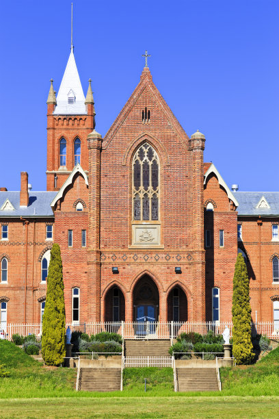 巴瑟斯特斯坦正面倒置图片下载