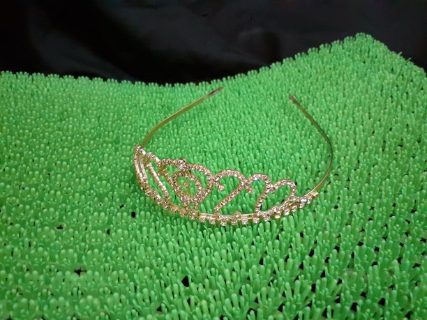 宝石钻石头饰特写图片下载