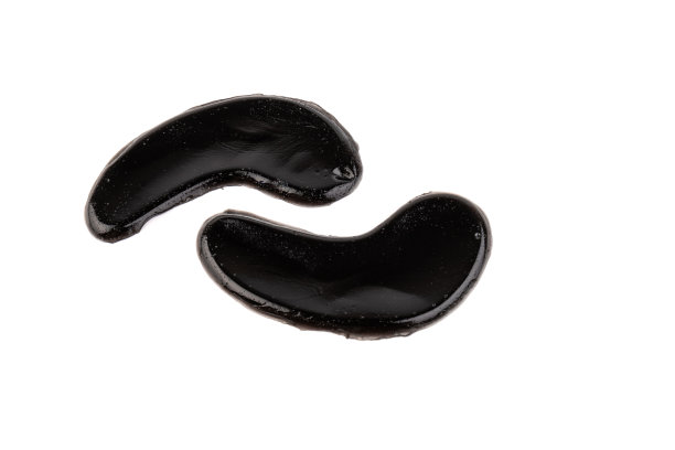 黑色凝胶眼罩，胶原蛋白眼罩，在白色背景下隔离图片下载