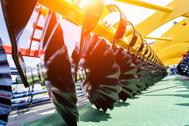 新型现代农业机械设备细节图片下载