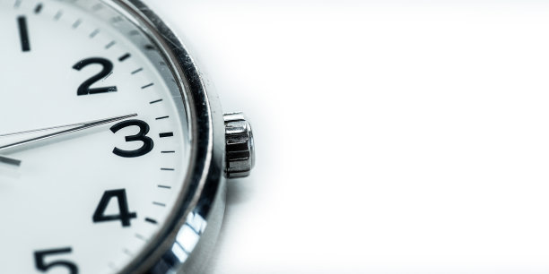 历史机械腕表表盘与银箭接近图片下载