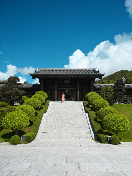 游览慈山寺。图片下载