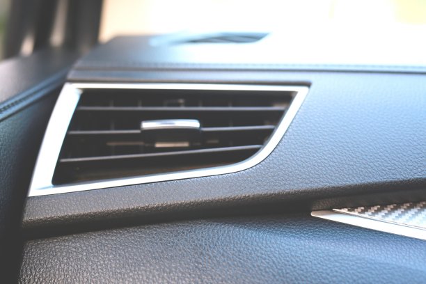 汽车冷却系统汽车空调检查图片下载