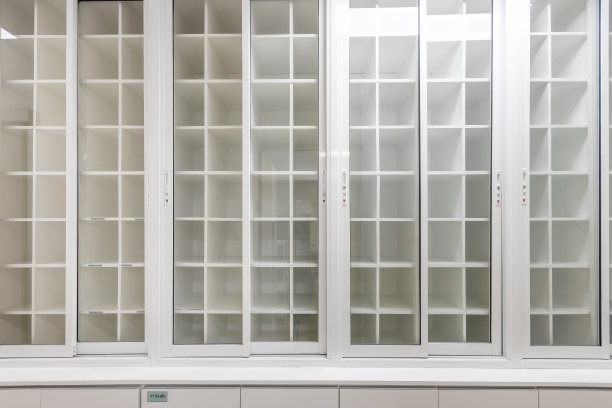 室内白色木柜的特写纹理图片下载