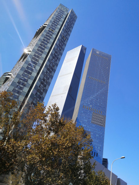 伊顿广场大连塔，辽宁，中国图片下载