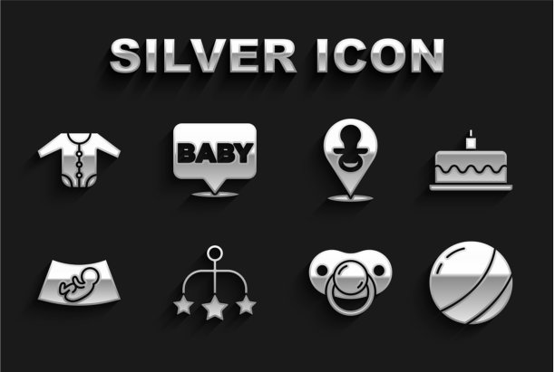 设置婴儿床挂玩具蛋糕与燃烧图片下载