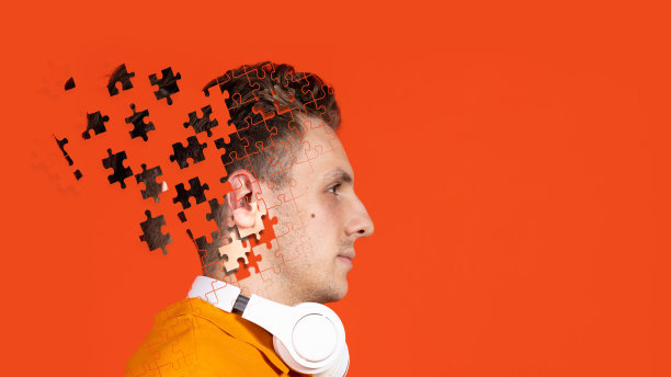 艺术品。侧面的年轻人拼图，现代艺术拼贴。多元化概念，心理健康，情感，内心世界，创造力图片下载