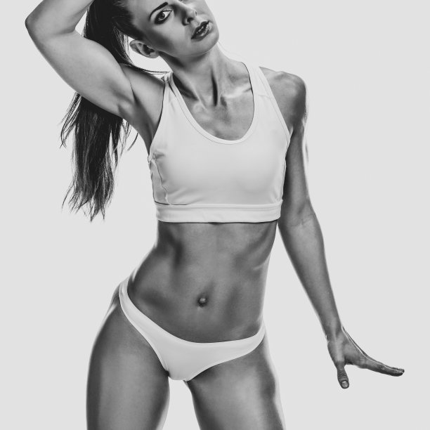 女人拉伸脖子图片下载