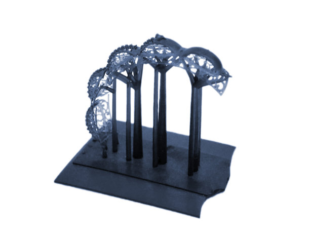 3d打印机打印的物体隔离在白色背景上图片下载
