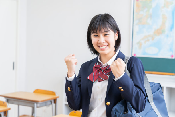 亚洲女孩学习，校服，图片下载