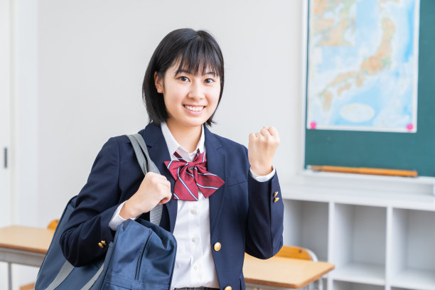 亚洲女孩学习，校服，图片下载