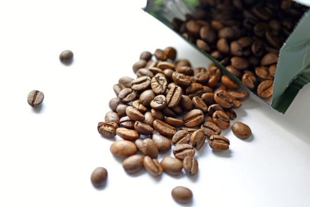 从咖啡豆表面的包装图片下载