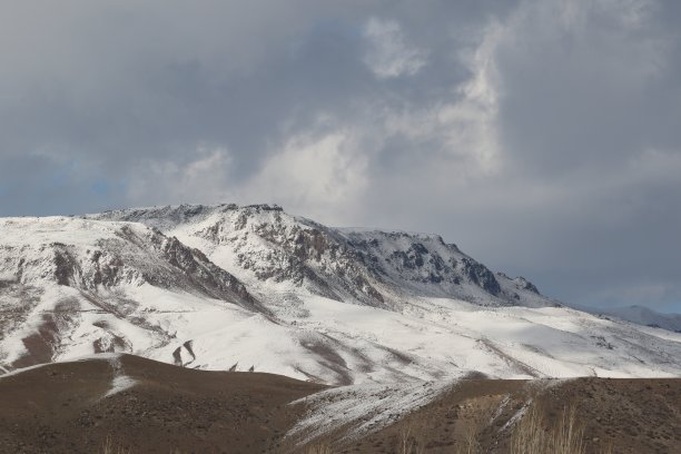 的雪山图片下载