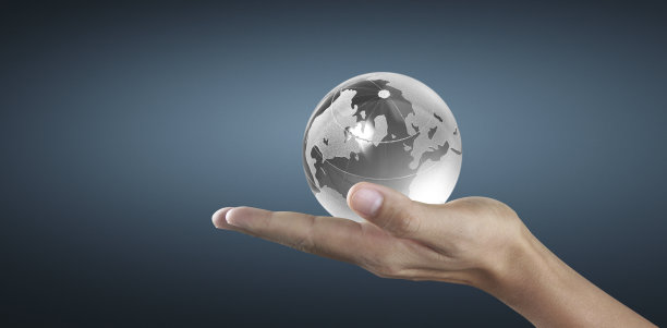 玻璃球在手，节能概念，由美国宇航局图片下载