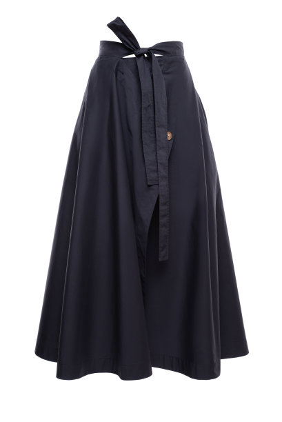 女人时尚的黑色裙子孤立在白色的背景下，隐形的人体模型图片下载