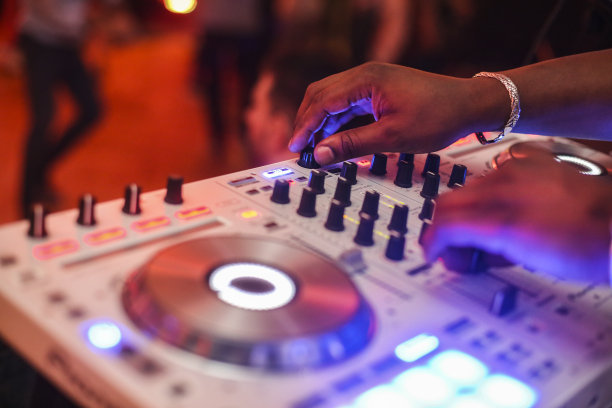 DJ俱乐部图片下载
