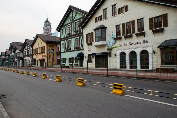 北京通惠小镇酒吧街图片下载