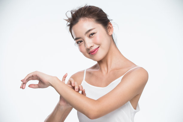 青年女人妆面肖像图片下载