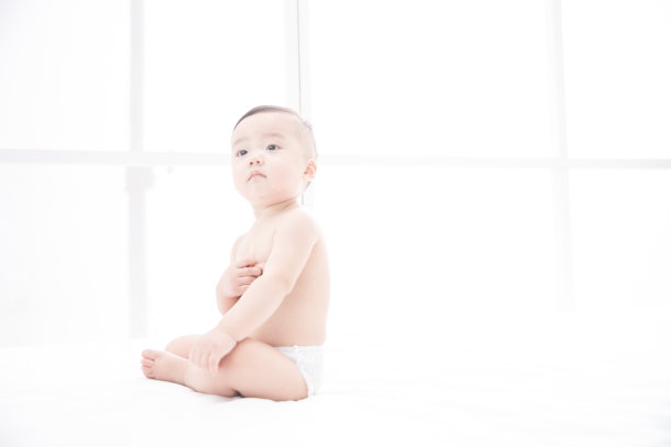 可爱男婴儿图片下载