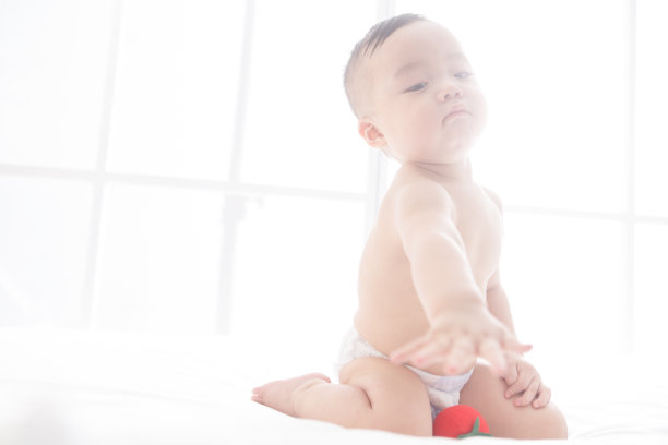 可爱的男婴儿图片下载