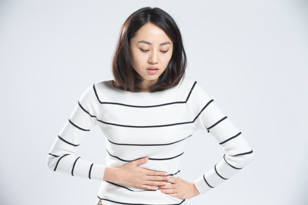 青年女人肚子疼图片下载