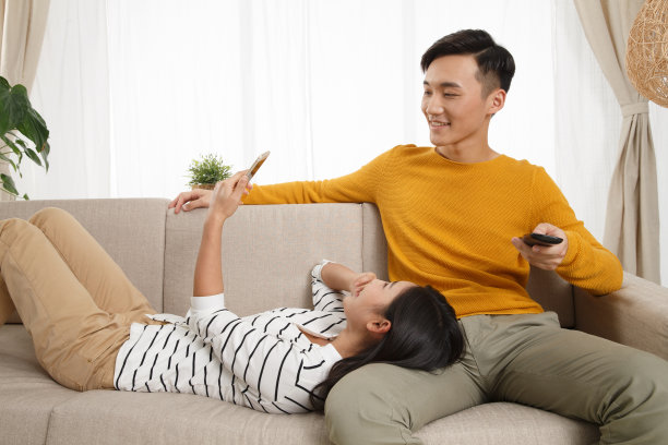 浪漫情侣图片下载