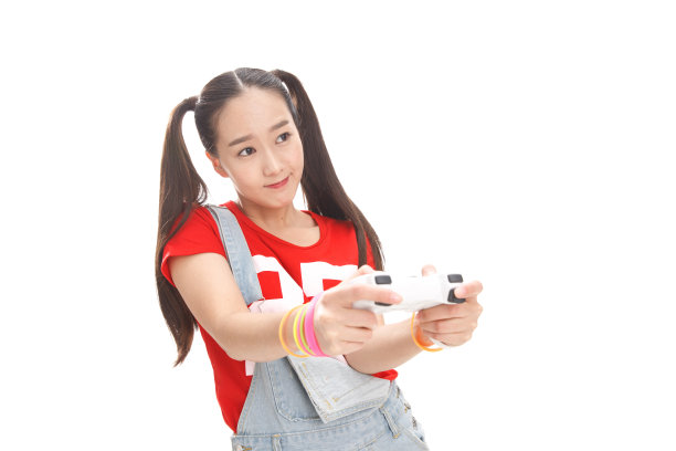 年轻女孩玩游戏图片下载