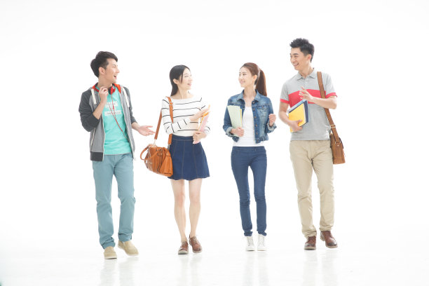 四个年轻的大学生图片下载